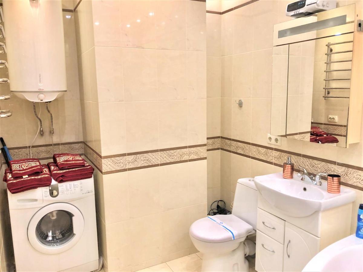 Vip Апартаменти З Видом На Озеро Kiev Exterior foto